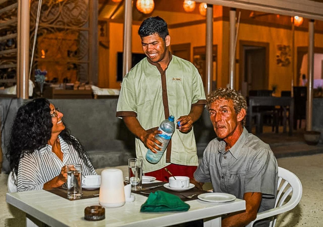 Tropical Tree Hotel Fehendhoo Kültér fotó