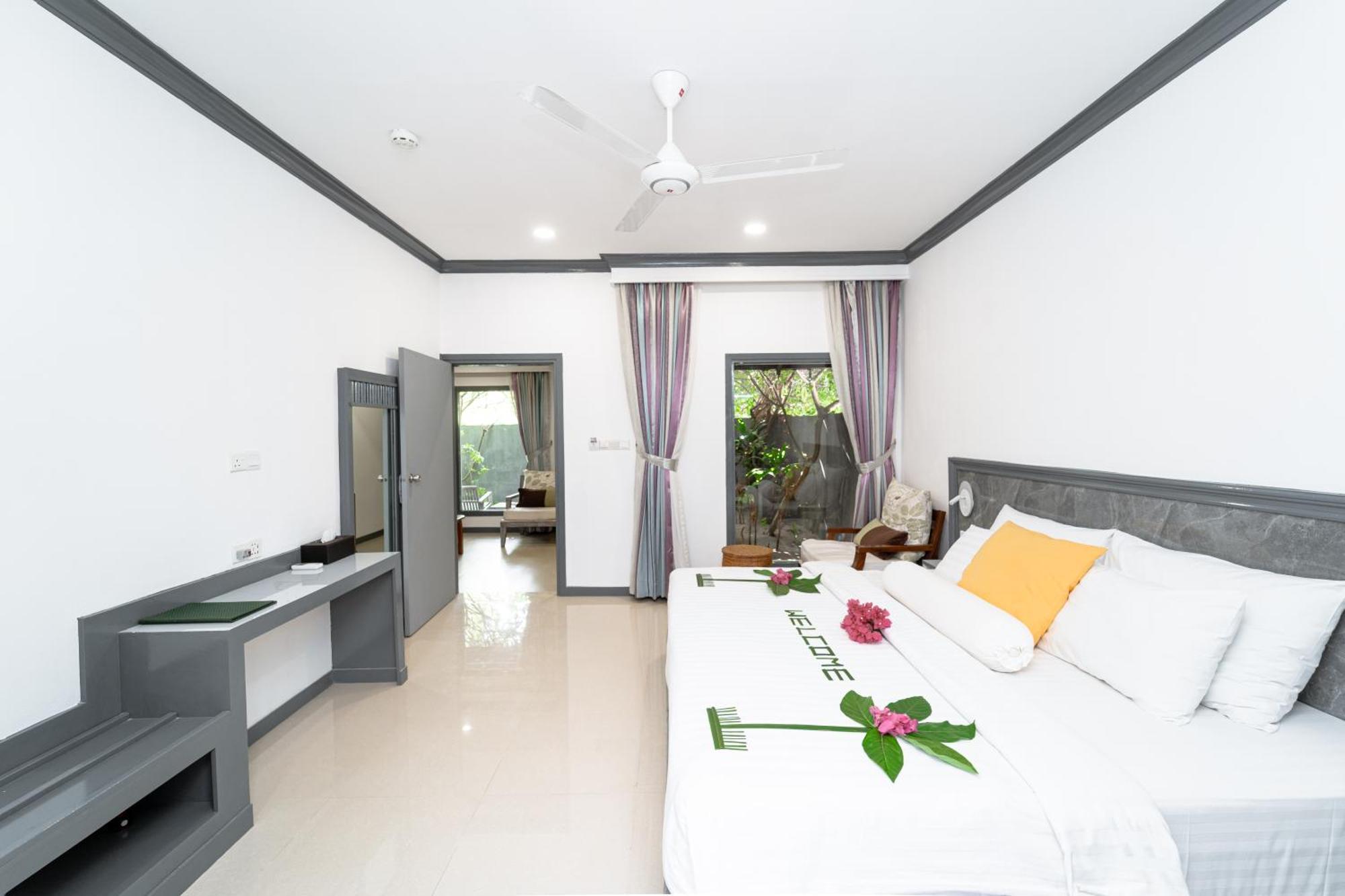 Tropical Tree Hotel Fehendhoo Kültér fotó