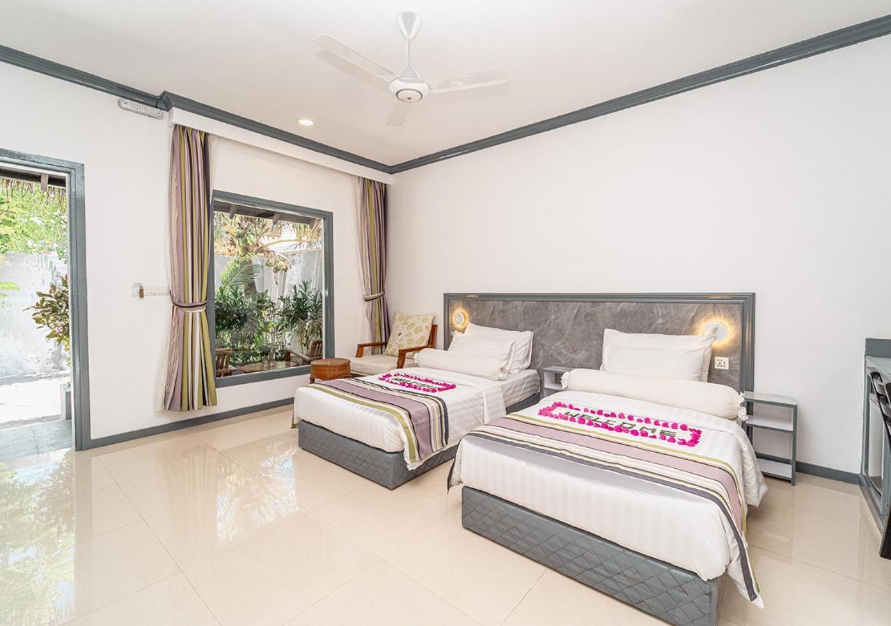 Tropical Tree Hotel Fehendhoo Kültér fotó